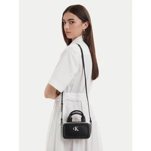 Obrázek produktu Kabelka Calvin Klein Contrast Ck Mini Bauletto Bag LV04F1257G Černá