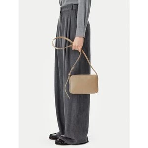 Obrázek produktu Kabelka Calvin Klein Embossed Logo Camera Bag K60K612555 Hnědá
