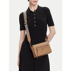 Obrázek produktu Kabelka DKNY Bryant Ave Md Flap C R42E3E21 Hnědá