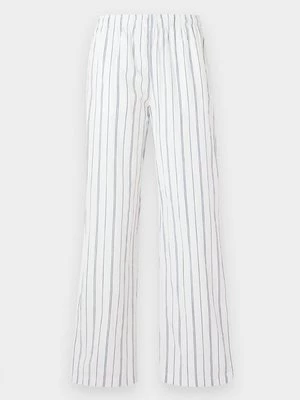 Obrázek produktu Kalhoty Abercrombie & Fitch