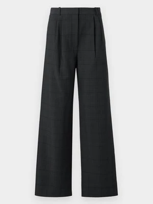 Obrázek produktu Kalhoty Abercrombie & Fitch černá