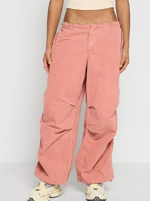 Obrázek produktu Kalhoty BDG Urban Outfitters růžová