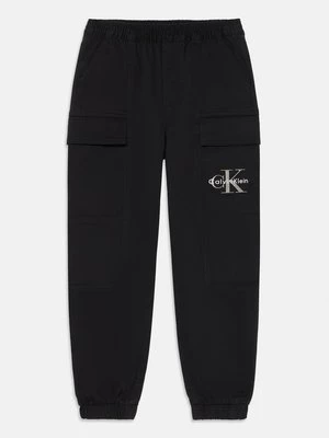 Obrázek produktu Kalhoty Calvin Klein Jeans