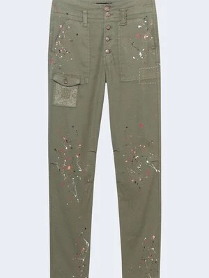 Obrázek produktu Kalhoty Desigual olivová