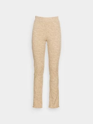 Obrázek produktu Kalhoty Gina Tricot