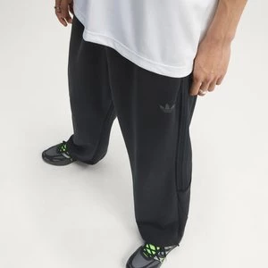 Obrázek produktu KALHOTY SPACER TEAMGEIST 26 CUTLINE OPEN HEM Adidas