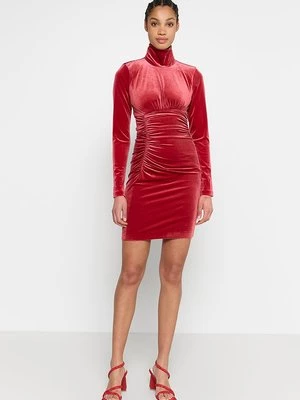 Obrázek produktu Koktejlové šaty / šaty na párty MARCIANO BY GUESS