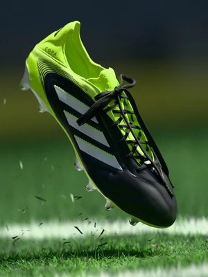 Obrázek produktu Kopačky pro pevný povrch adidas performance