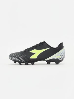 Obrázek produktu Kopačky pro pevný povrch Diadora