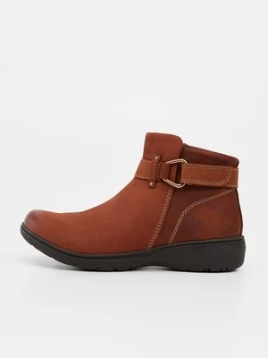 Obrázek produktu Kotníková obuv Clarks hnědá