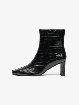 Obrázek produktu Kotníková obuv na vysokém podpatku Even&Odd Wide Fit