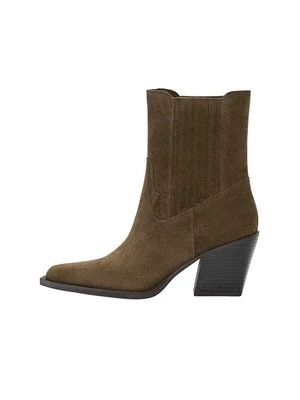 Obrázek produktu Kotníková obuv PULL&BEAR