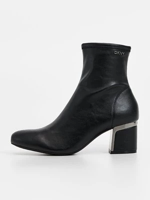 Obrázek produktu Kotníkové boty DKNY