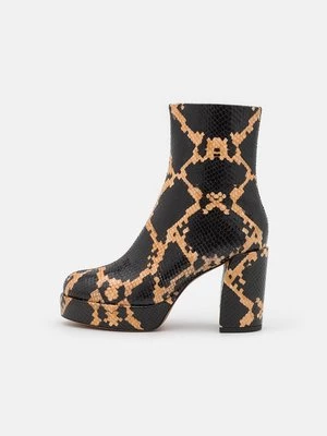 Obrázek produktu Kotníkové boty na platformě 3.1 phillip lim