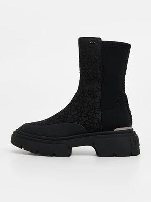 Obrázek produktu Kotníkové boty na platformě DKNY