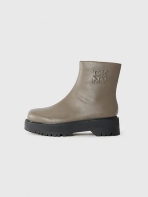 Obrázek produktu Kotníkové boty na platformě DKNY světle hnědošedá