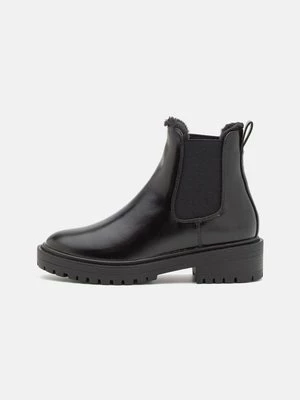 Obrázek produktu Kotníkové boty na platformě ONLY SHOES