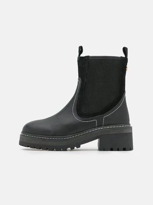 Obrázek produktu Kotníkové boty na platformě River Island