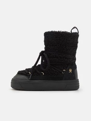 Obrázek produktu Kotníkové boty na platformě Tommy Hilfiger černá