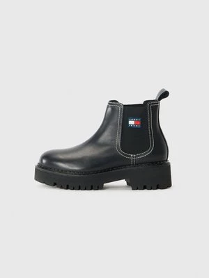 Obrázek produktu Kotníkové boty na platformě Tommy Jeans