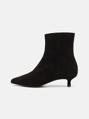 Obrázek produktu Kotníkové boty Pretty Ballerinas černá