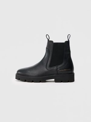 Obrázek produktu Kotníkové boty Tommy Hilfiger černá