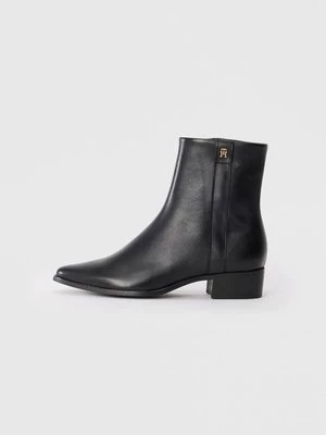Obrázek produktu Kotníkové boty Tommy Hilfiger černá