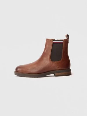 Obrázek produktu Kotníkové boty Tommy Hilfiger koňaková