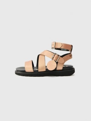 Obrázek produktu Kotníkové sandály Kickers
