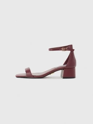 Obrázek produktu Kotníkové sandály Steve Madden