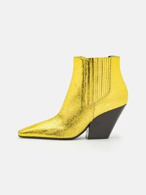 Obrázek produktu Kovbojské/motorkářské kotníkové boty Casadei