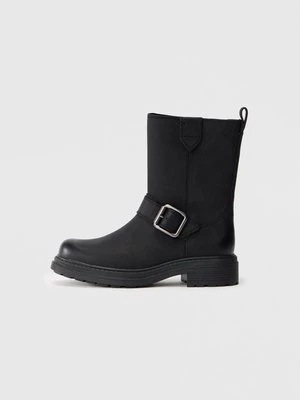 Obrázek produktu Kovbojské/motorkářské kotníkové boty Clarks