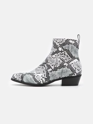 Obrázek produktu Kovbojské/motorkářské kotníkové boty Glamorous