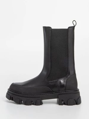Obrázek produktu Kozačky na platformě DKNY černá