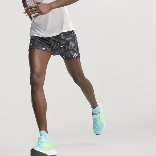 Obrázek produktu Adi365 Running Essentials Brand Love Shorts Adidas