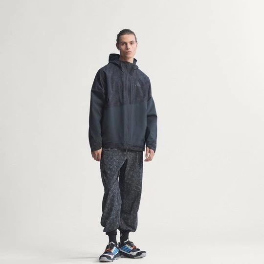 Obrázek produktu Bunda Terrex Xploric 2 Layer CLIMAPROOF Adidas