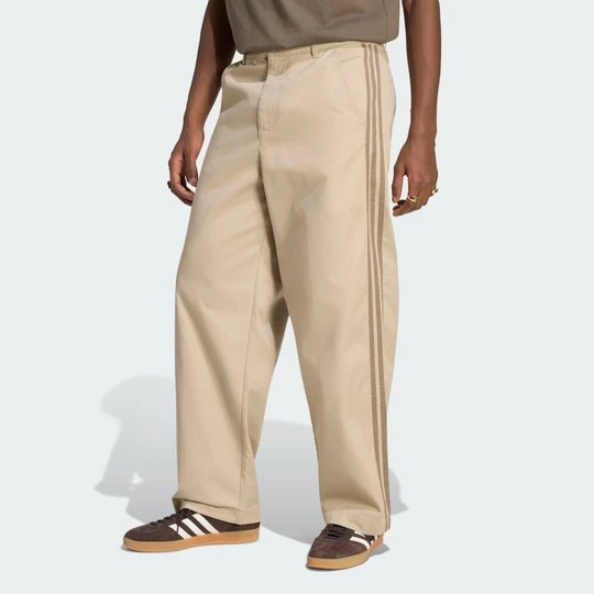 Obrázek produktu KALHOTY 3 STRIPES PLEATED Adidas Khaki Three