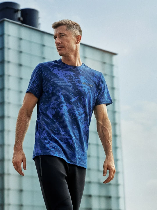 Obrázek produktu Pánské regular tričko potiskem 4F x Robert Lewandowski - tmavě modré