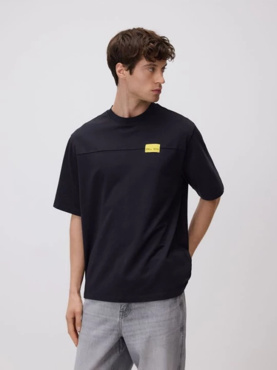 Obrázek produktu Reserved - Tričko relaxed fit - černý