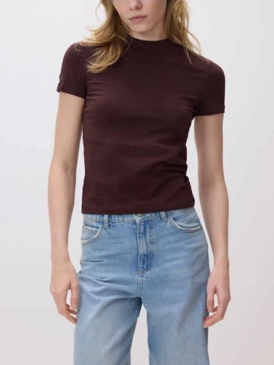 Obrázek produktu Reserved - Tričko slim fit - tmavě hnědá