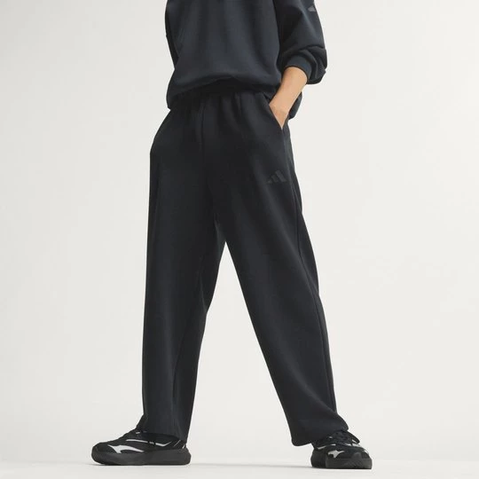 Obrázek produktu ROVNÉ KALHOTY SOFT LUX Adidas černá