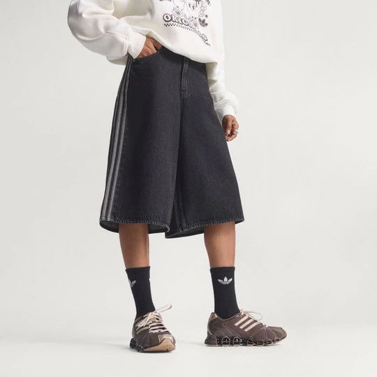 Obrázek produktu ŠORTKY FIREBIRD JORTS DENIM Adidas True Black Denim