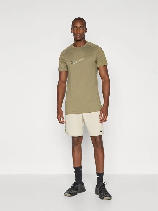 Obrázek produktu Sportovní kraťasy Nike béžová