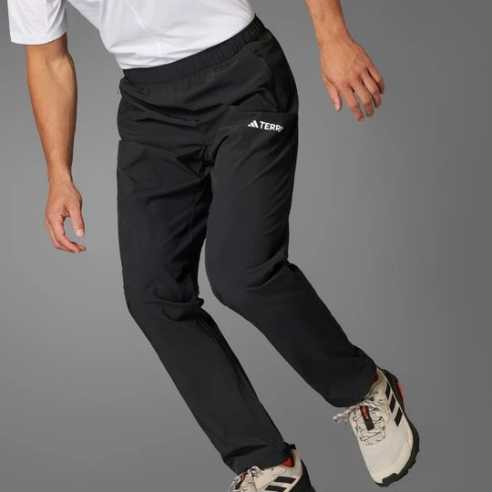 Obrázek produktu Strečové kalhoty Multi Essentials Adidas černá