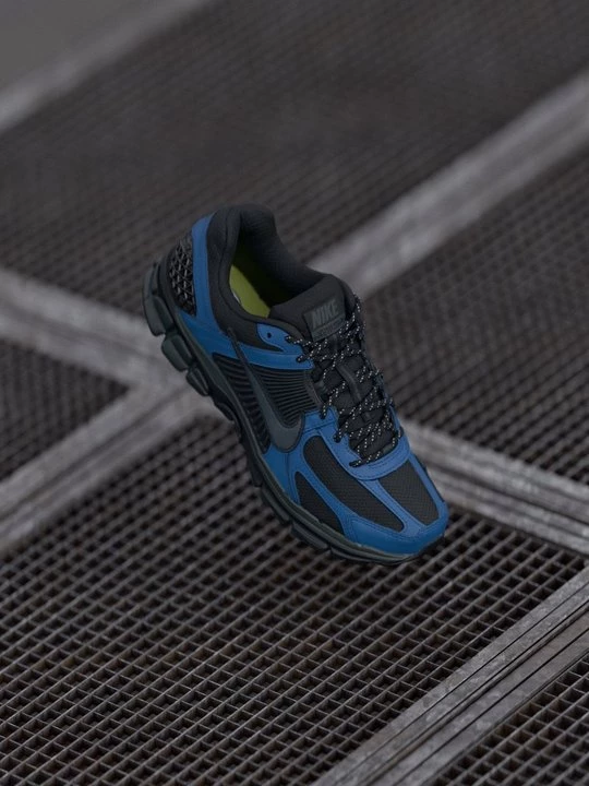 Obrázek produktu Tenisky Nike kovově modrá