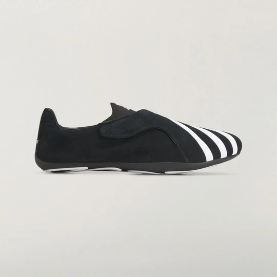 Obrázek produktu Tenisky PW Vario Flat Earther Adidas