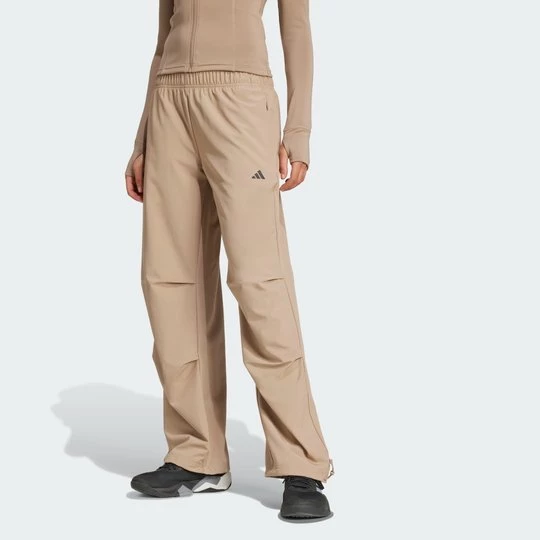 Obrázek produktu Tréninkové kalhoty Essentials Woven Adidas Chalky Brown