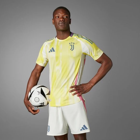 Obrázek produktu Venkovní dres Juventus 24/25 Authentic Adidas Pure Sulfur