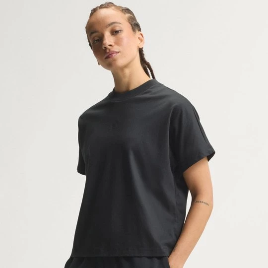 Obrázek produktu VOLNÉ TRIČKO SOFT LUX Adidas černá