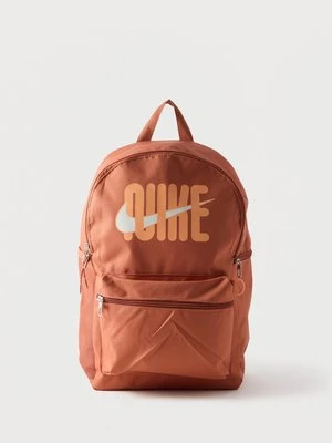 Obrázek produktu Malý batoh Nike oranžová
